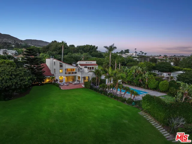 30420 Morning View Drive, Malibu, California 90265