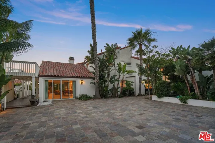 30420 Morning View Drive, Malibu, California 90265