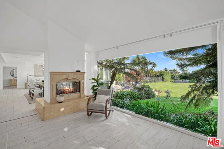30420 Morning View Drive, Malibu, California 90265