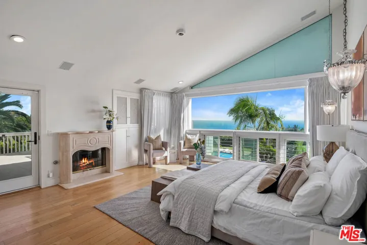30420 Morning View Drive, Malibu, California 90265