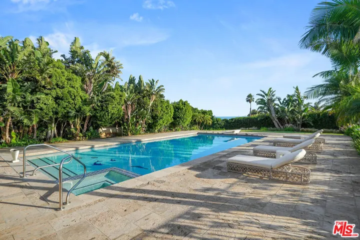 30420 Morning View Drive, Malibu, California 90265