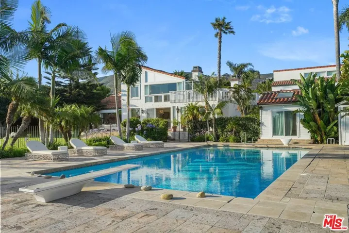 30420 Morning View Drive, Malibu, California 90265