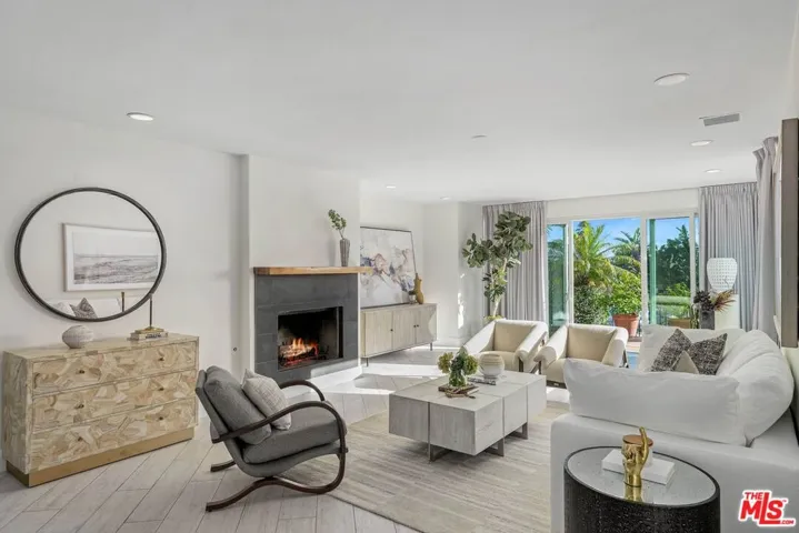 30420 Morning View Drive, Malibu, California 90265