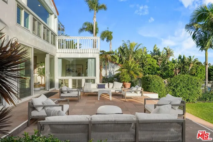 30420 Morning View Drive, Malibu, California 90265