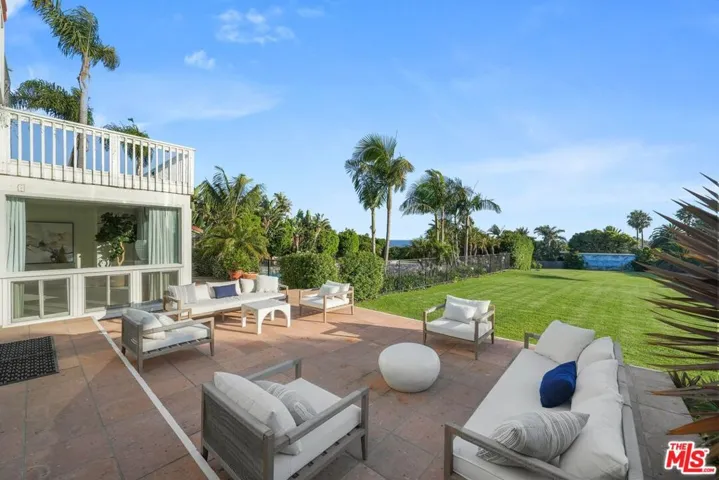 30420 Morning View Drive, Malibu, California 90265