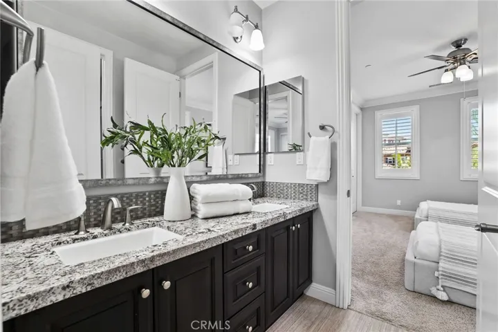 11 Swift, Lake Forest, California 92630