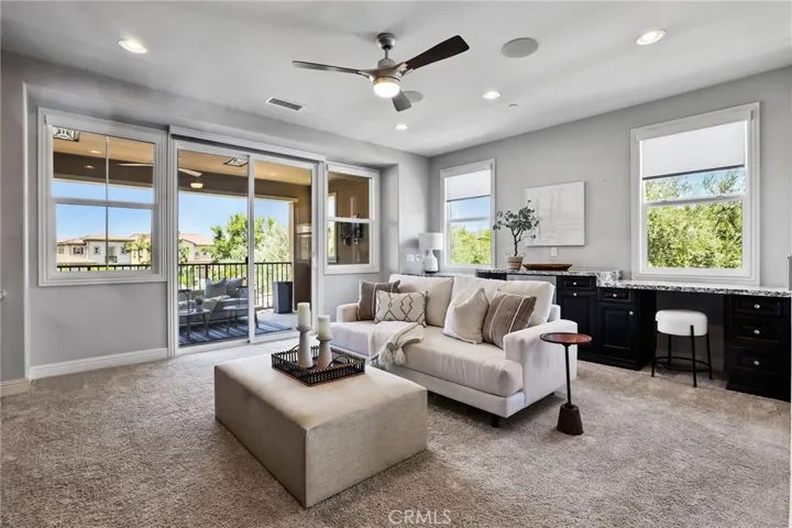 11 Swift, Lake Forest, California 92630