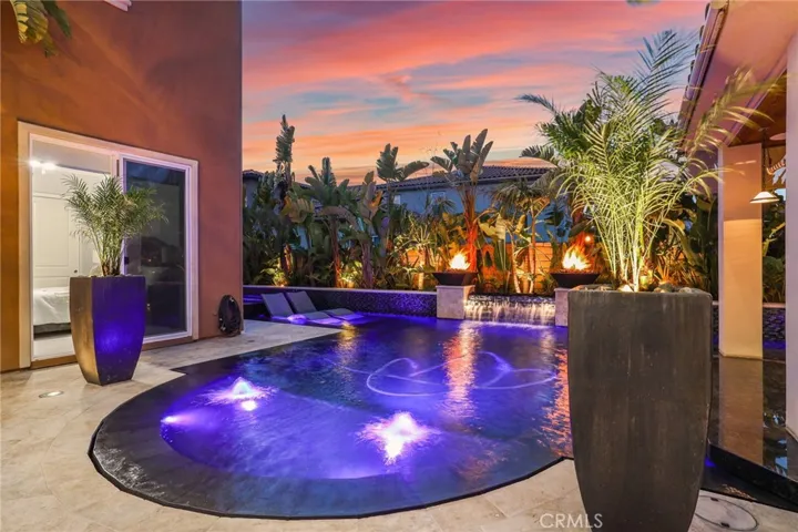 11 Swift, Lake Forest, California 92630