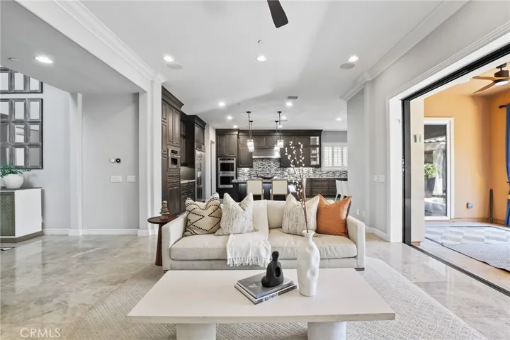 11 Swift, Lake Forest, California 92630