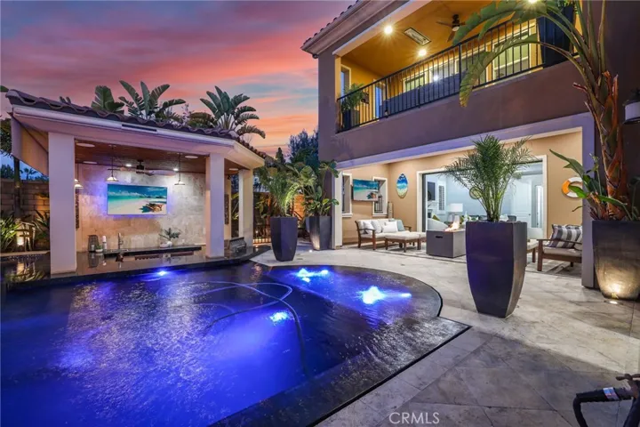 11 Swift, Lake Forest, California 92630
