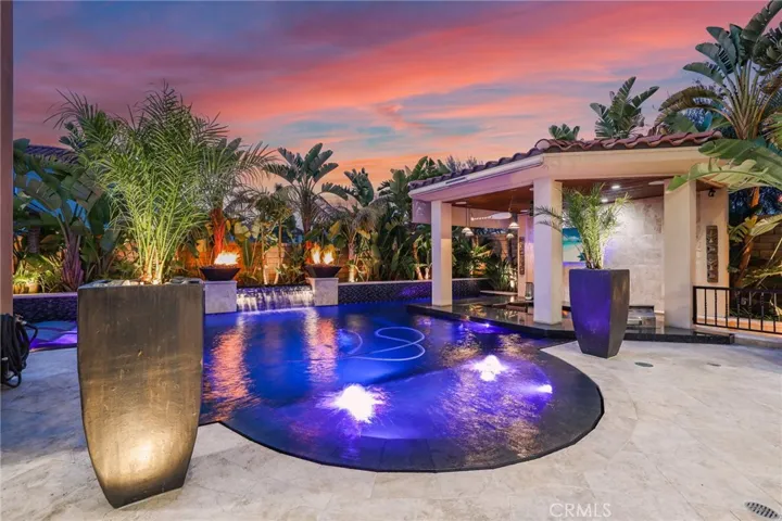 11 Swift, Lake Forest, California 92630