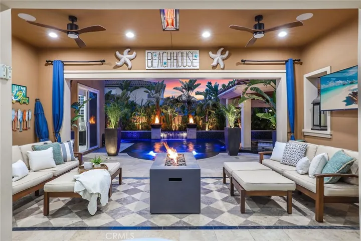 11 Swift, Lake Forest, California 92630