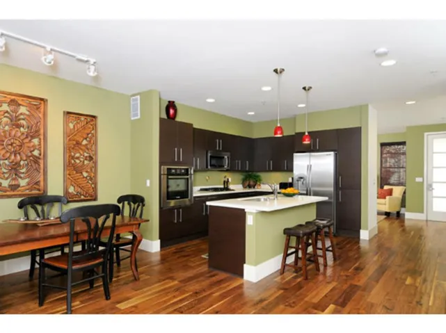 886 Altaire Walk, Palo Alto, California 94303
