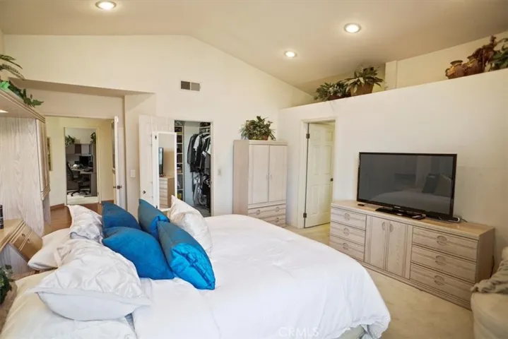 25046 Hollyhock Court, Stevenson Ranch, California 91381