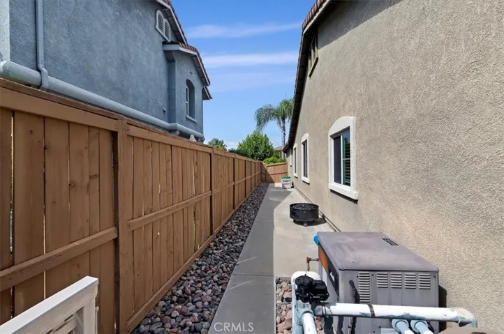 33195 Vermont Road, Temecula, California 92592