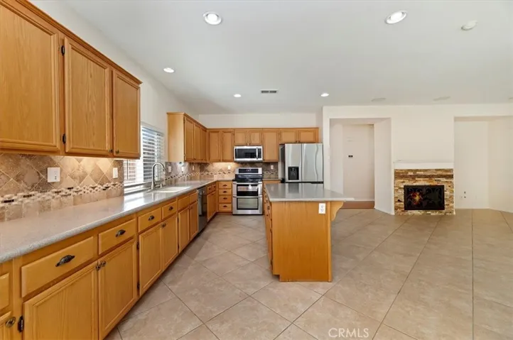 33195 Vermont Road, Temecula, California 92592