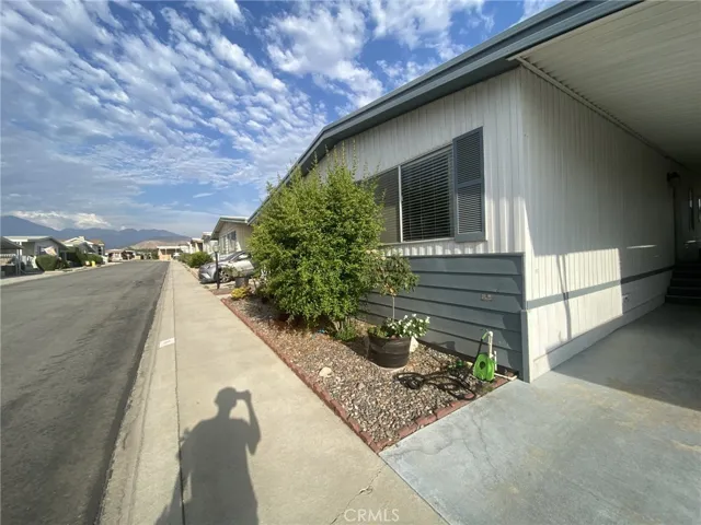 626 N Dearborn Street 11, Redlands, California 92374