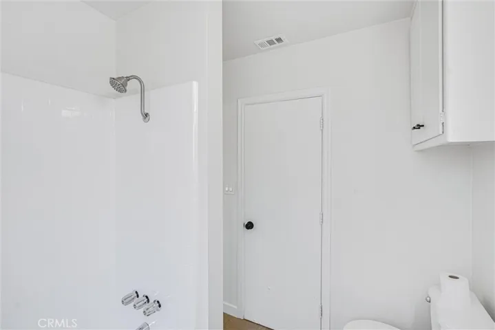 10141 Odessa Avenue, North Hills, California 91343