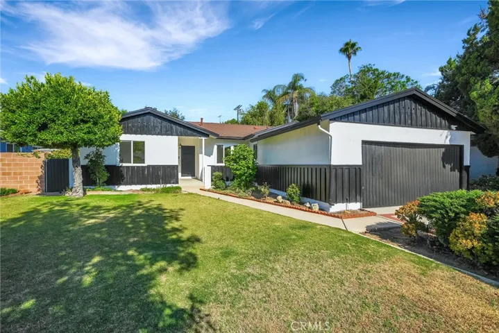 10141 Odessa Avenue, North Hills, California 91343