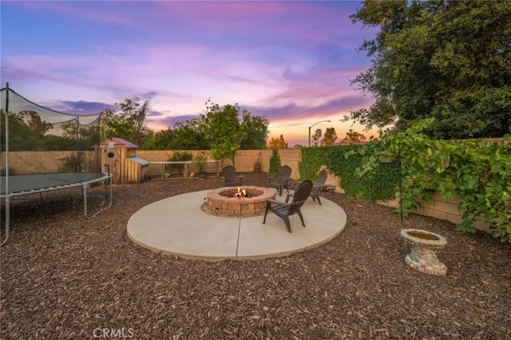 Fire pit