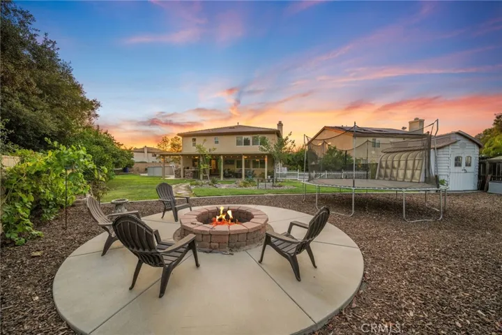 Fire pit