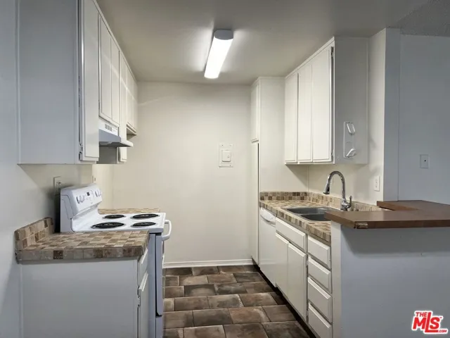 2408 S Hacienda Boulevard J4, Hacienda Heights, California 91745