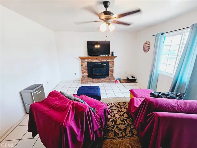 3808 Hoffman Avenue, Bakersfield, California 93309
