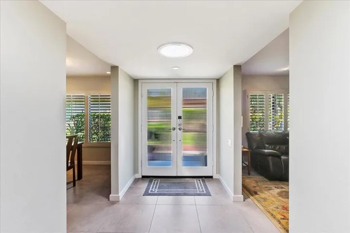 05-Foyer