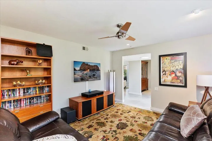 07-Living Room