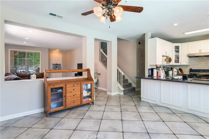 5520 Lone Pine Drive, Fontana, California 92336