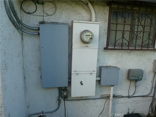 607 4th Street, San Fernando, California 91340