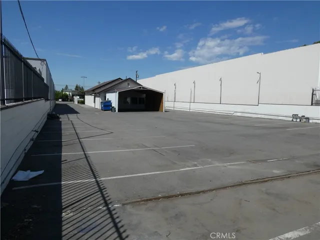 607 4th Street, San Fernando, California 91340