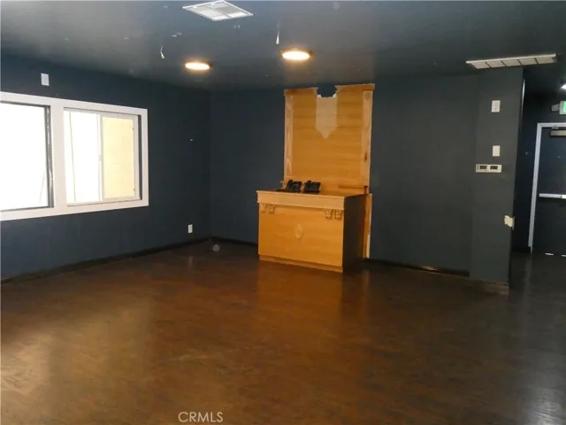 607 4th Street, San Fernando, California 91340