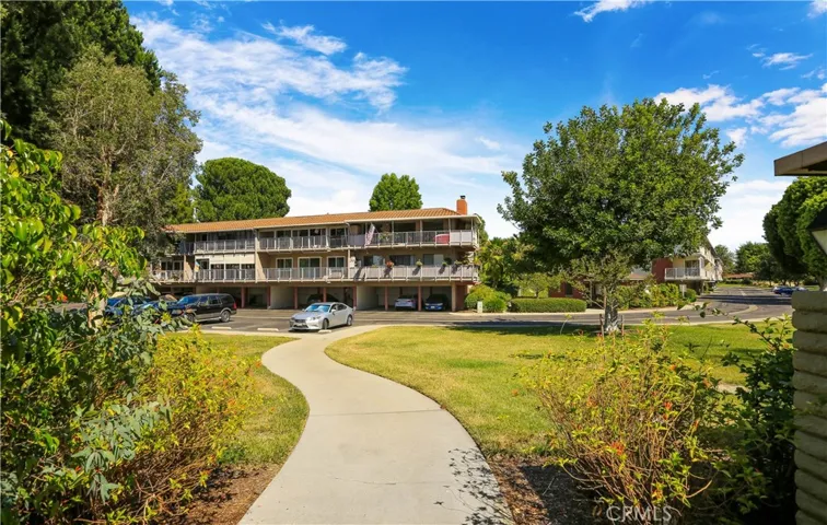 848 Ronda Mendoza N, Laguna Woods, California 92637