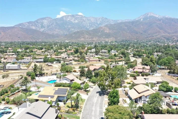 6042 Cameo Street, Rancho Cucamonga, California 91701