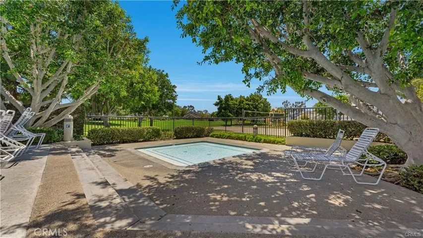 13 Willowgrove, Irvine, California 92604