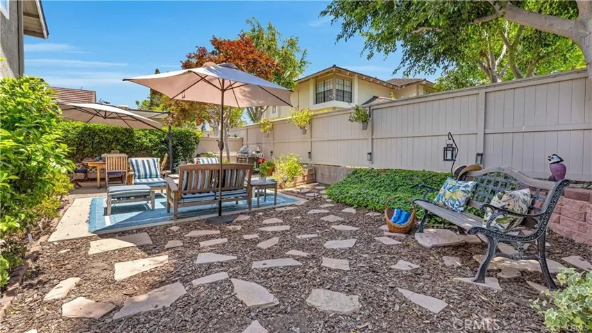 13 Willowgrove, Irvine, California 92604