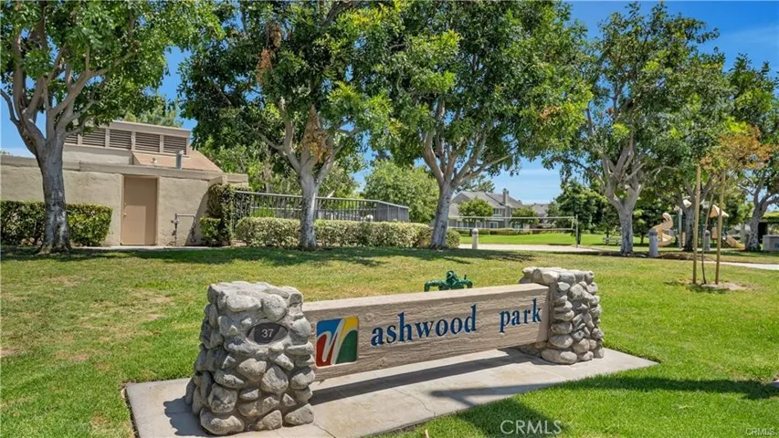 13 Willowgrove, Irvine, California 92604