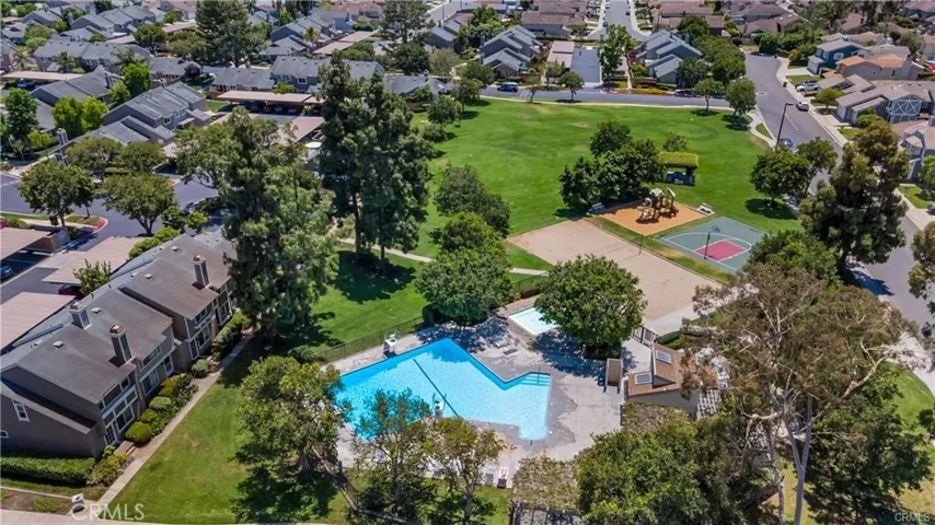 13 Willowgrove, Irvine, California 92604