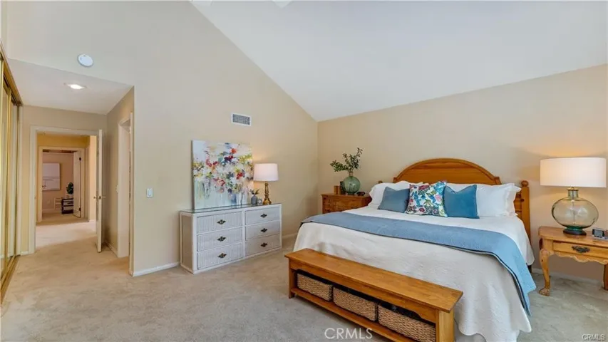 13 Willowgrove, Irvine, California 92604
