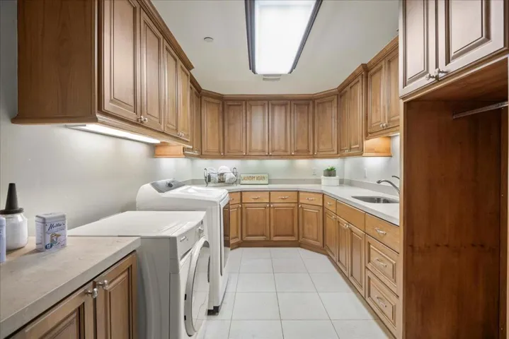 390 Chamisal Avenue, Los Altos, California 94022