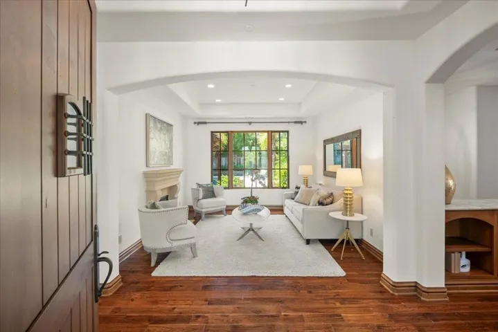 390 Chamisal Avenue, Los Altos, California 94022