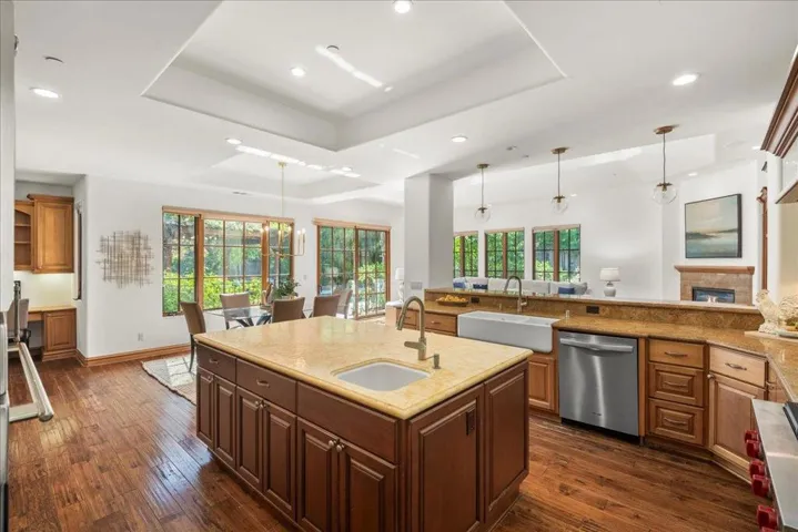 390 Chamisal Avenue, Los Altos, California 94022