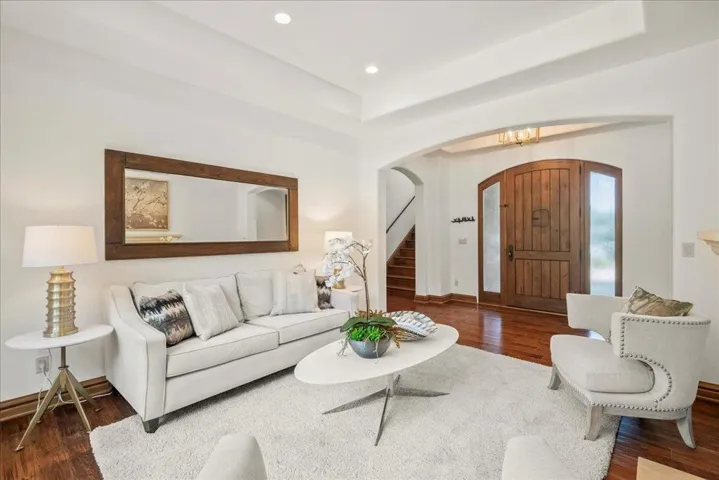 390 Chamisal Avenue, Los Altos, California 94022
