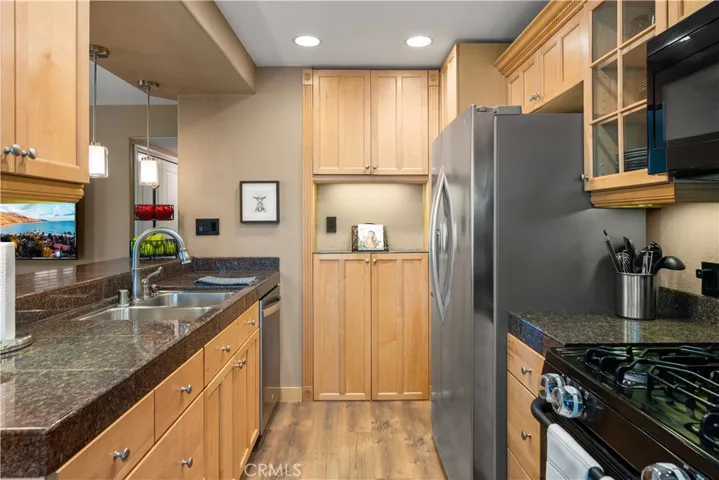 19957 Apple Creek Lane 9, Yorba Linda, California 92886