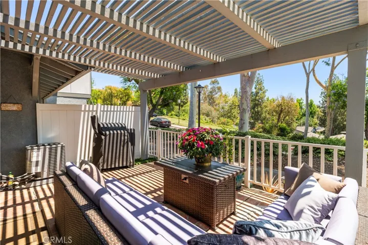 19957 Apple Creek Lane 9, Yorba Linda, California 92886