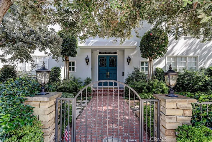 500 7th Street, Manhattan Beach, California 90266
