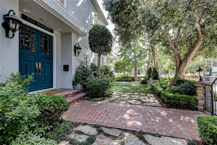 500 7th Street, Manhattan Beach, California 90266