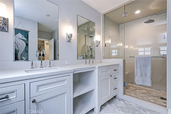 500 7th Street, Manhattan Beach, California 90266