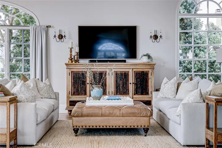 500 7th Street, Manhattan Beach, California 90266